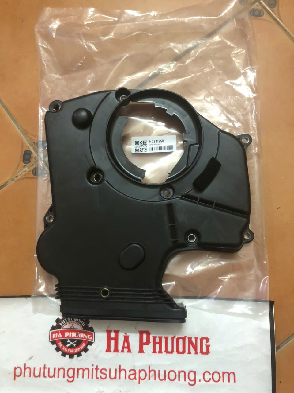 ốp cam dưới xe mitsubishi jolie, zinger hàng xịn chính hãng, giá tốt :  MD331250-MD333028