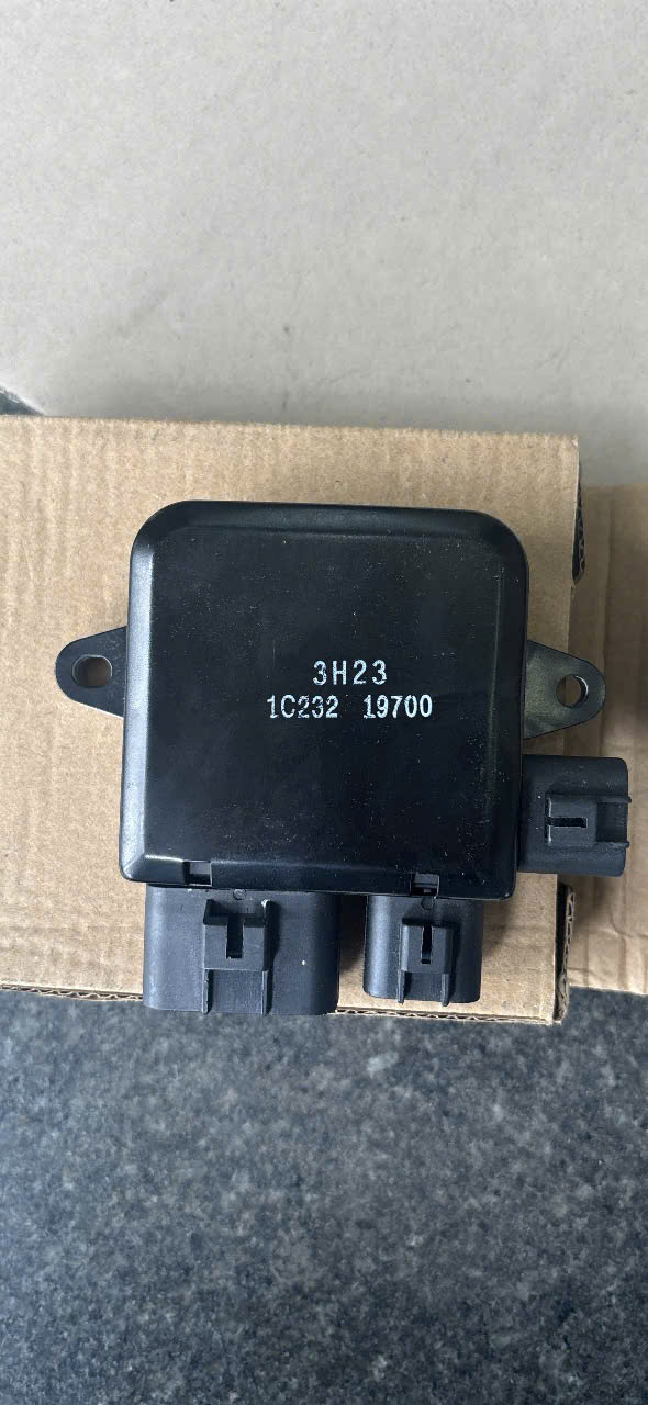 trở quạt xe mitsubishi lancer gala 1.6, 2.0 2004 -2006 hàng xịn chính hãng giá tốt : 1355A124
